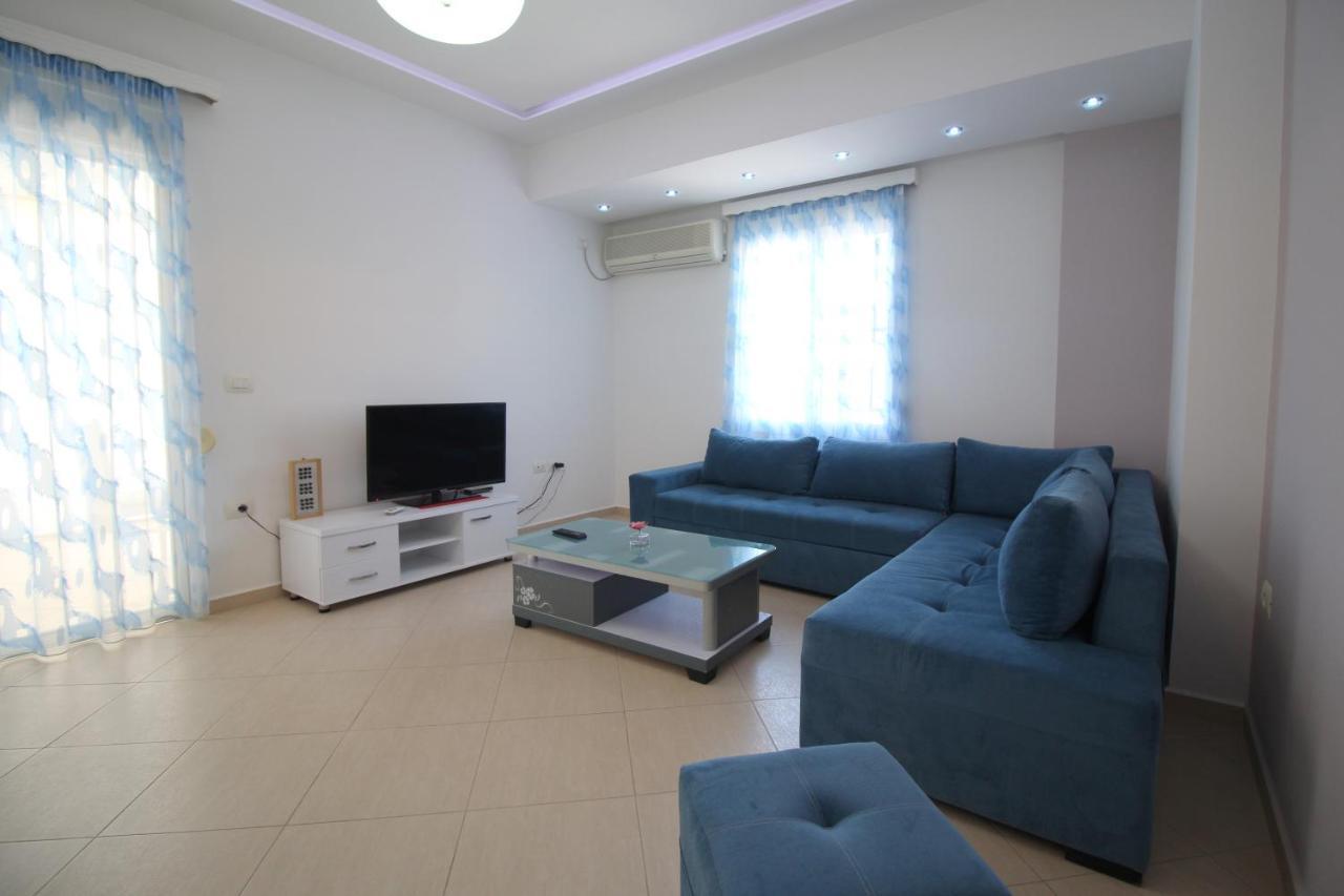 Eleana Apartments Sarandë Exterior foto